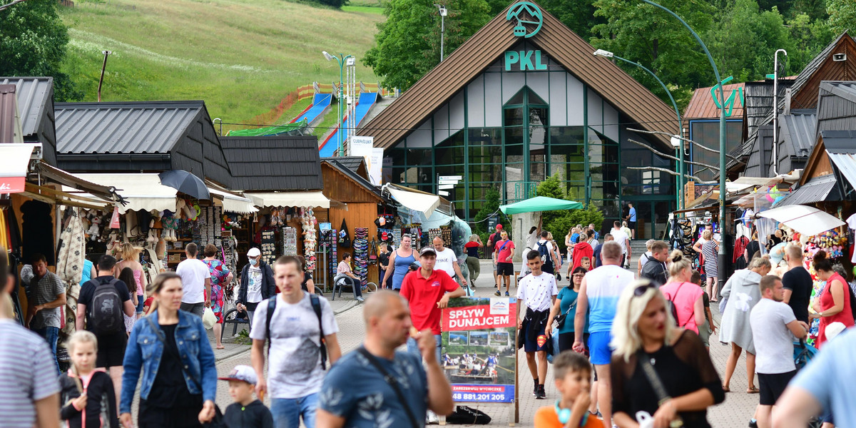 Turyści będą mogli liczyć na nowe połączenia kolejowe do Zakopanego. Jednak w tym czasie dworzec będzie zamknięty...