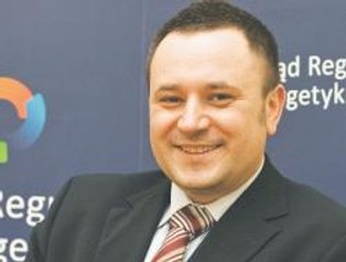 Swora: Odbiorca energii ciągle musi być pod ochroną