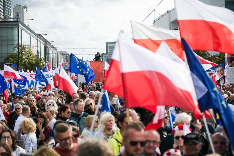 Marsz Miliona Serc przeszedł ulicami Warszawy.