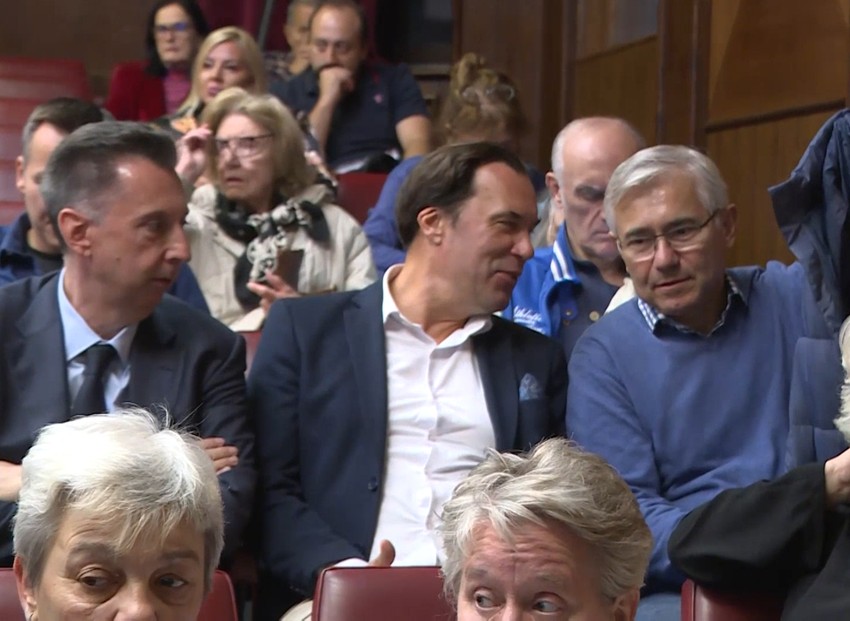 Vilijam Montgomeri i knjiga Nediplomatski životi u Kolarčevoj zadužbini