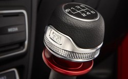 STELLANTIS już działa i inwestuje w Polsce. To nowy gigant z fuzji FCA i PSA