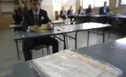 Polonistka na ostatnim roku studiów zdaje maturę z polskiego. I dostaje... 48 proc. Jak to możliwe?