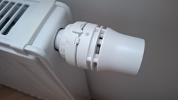 ponad 4 tysiące złotych więcej za ogrzewanie. tyle wyniosą średnie dodatkowe koszty ponoszone przez gospodarstwo domowe