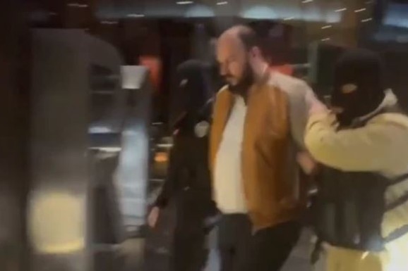 KAKO JE ROĐENDANSKA ČESTITKA RAZBILA BALKANSKI KARTEL Na optužnici čak 20 okrivljenih, otkriveno kako su kriminalci prali pare: "Vaš prijatelj me je pokušao silovati"