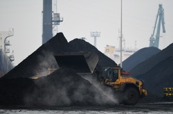 MKiŚ: Do 30 kwietnia 2023 normy jakościowe dla węgla powinny być zawieszone