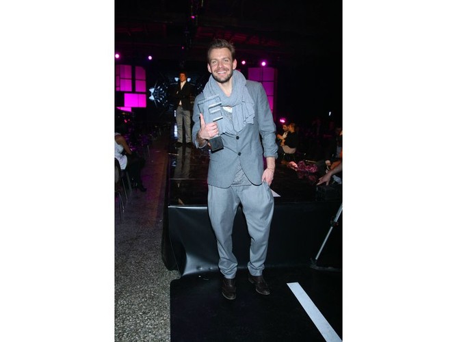 Styl z odrobiną luzu: laureat statuetki w kategorii Moda, Dawid Woliński