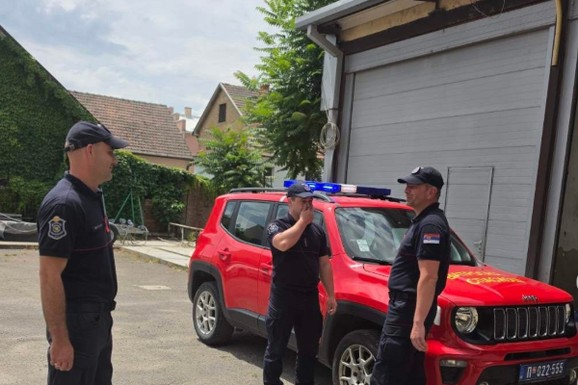 NEVEROVATNA HRABROST VATROGASACA IZ ŠAPCA Ni sekunde nisu čekali, povređenoj TRUDNICI spasili život nakon saobraćajne nesreće