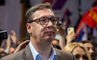 Serbia: Zatrzymano mężczyznę, który po zamachu na Ficę groził prezydentowi Vucziciowi