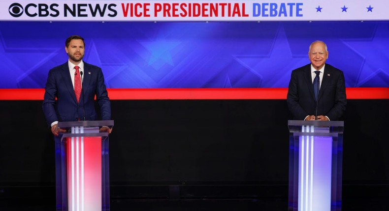 On debate night, JD Vance started from a disadvantage and had to rehabilitate his image — which he did well, experts told Business Insider.Michele Crowe/CBS via Getty Images