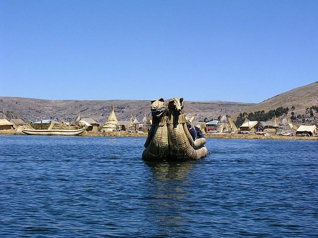 Galeria Peru - indiańska potańcówka na jeziorze Titicaca, obrazek 25