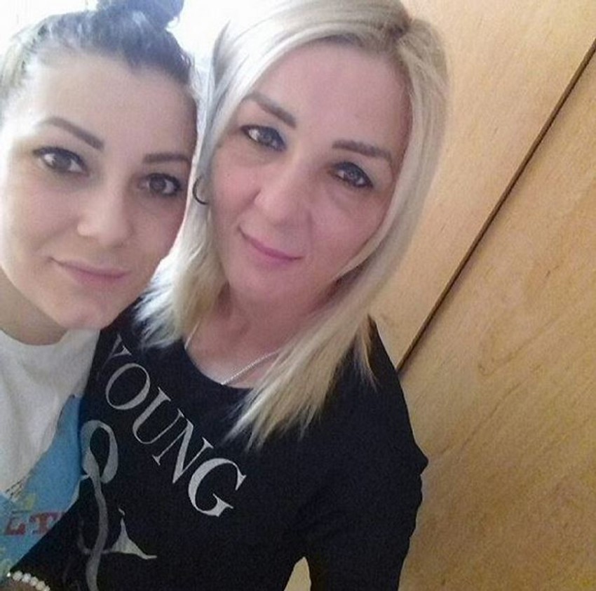 Ana i Svetlana Popadić