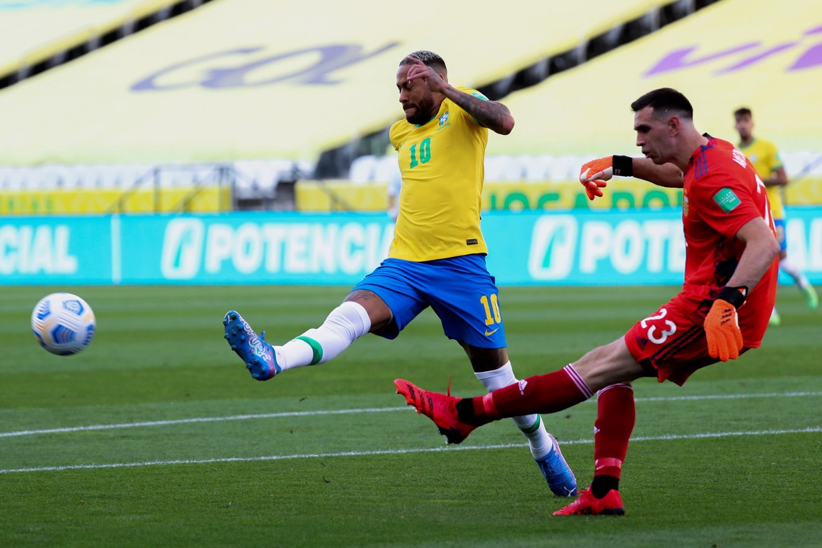 Neymar i Emiliano Martinez