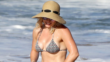 Hilary Duff w bikini. Co za ciało!