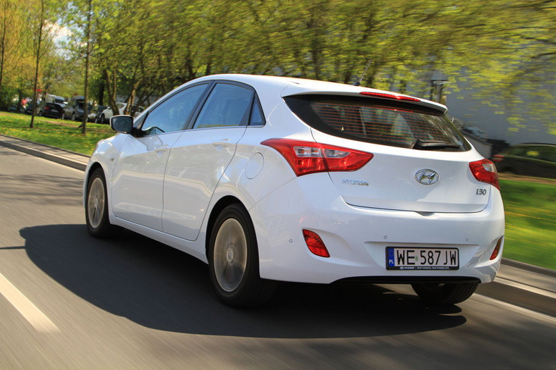 Hyundai i30 1.6 CRDi Cicho, gładko i spokojnie Test