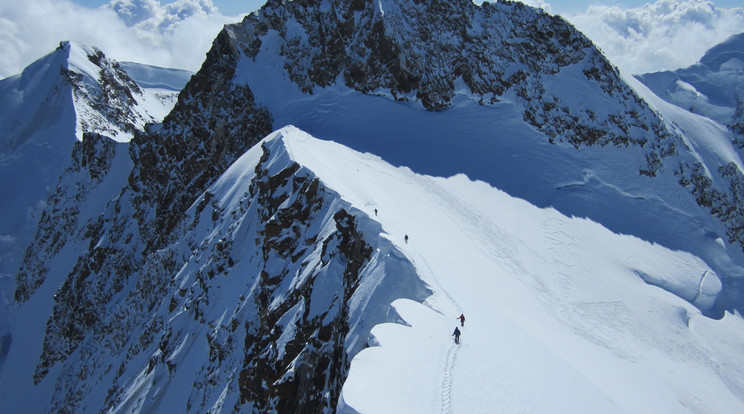A Dufourspitze 4634 méter magas