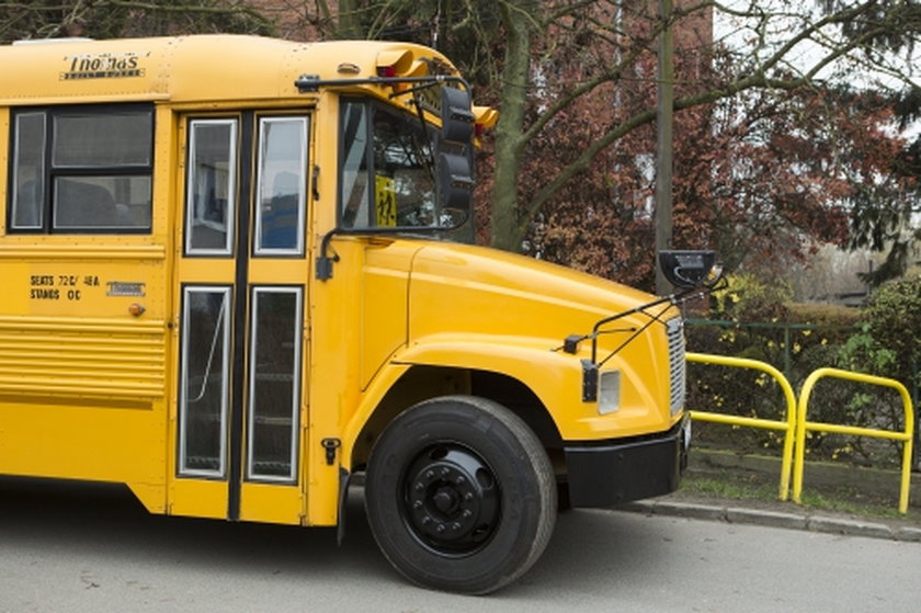 Uczniowie szkoły podstawowej nr 29 w Gdańsku mają nowy autobus. To amerykański School Bus