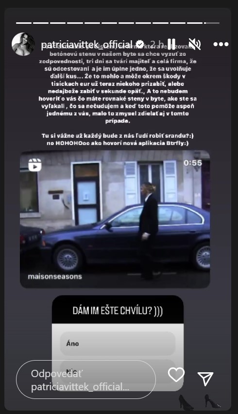 Postoj firmy jej zdvihol tlak. 