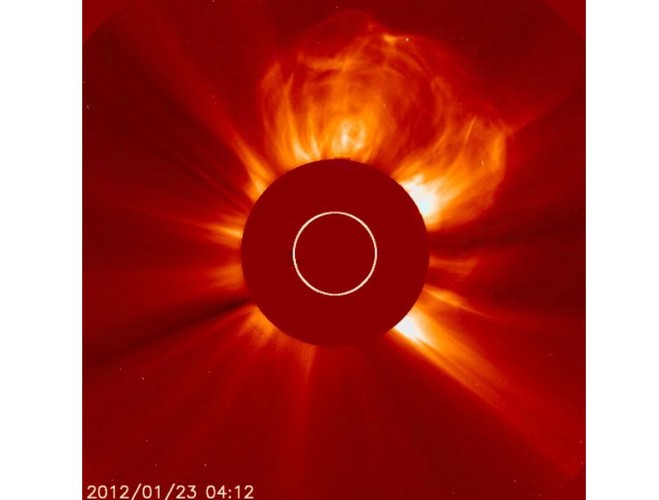 Wybuch na Słońcu wywołał zorze polarne w wielu regionach Ziemi