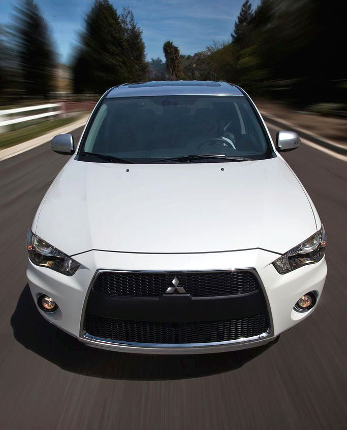 Mitsubishi Outlander GT – koncept w stylu Lancera Evo