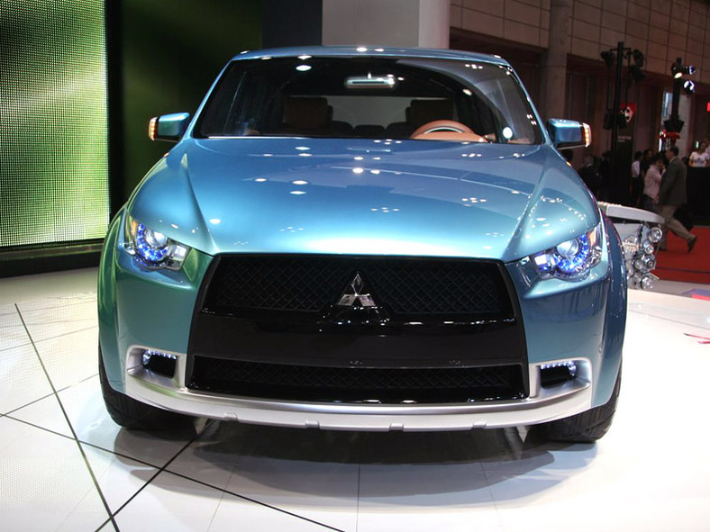 Tokio  : Mitsubishi Concept-cX – ekologiczny koncept SUV