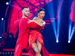 Tak trzeba się zatracać w występach! Niegrzeczne ujęcia Edyty Zając w 'Tańcu z gwiazdami'