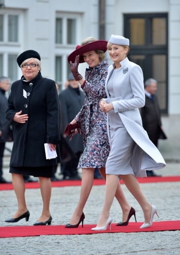 Królowa Matylda i Agata Kornhauser-Duda