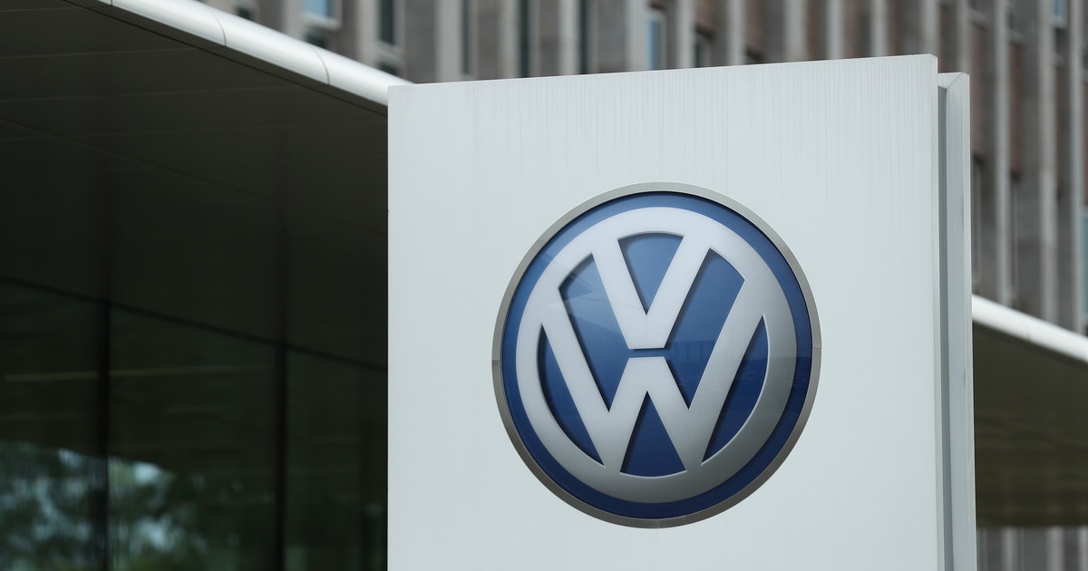 Ke Czeka Na Wybory W Niemczech, By "Przycisnąć" Volkswagena