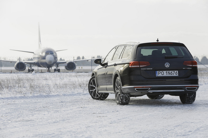 Volkswagen Passat Alltrack - wyższy może więcej