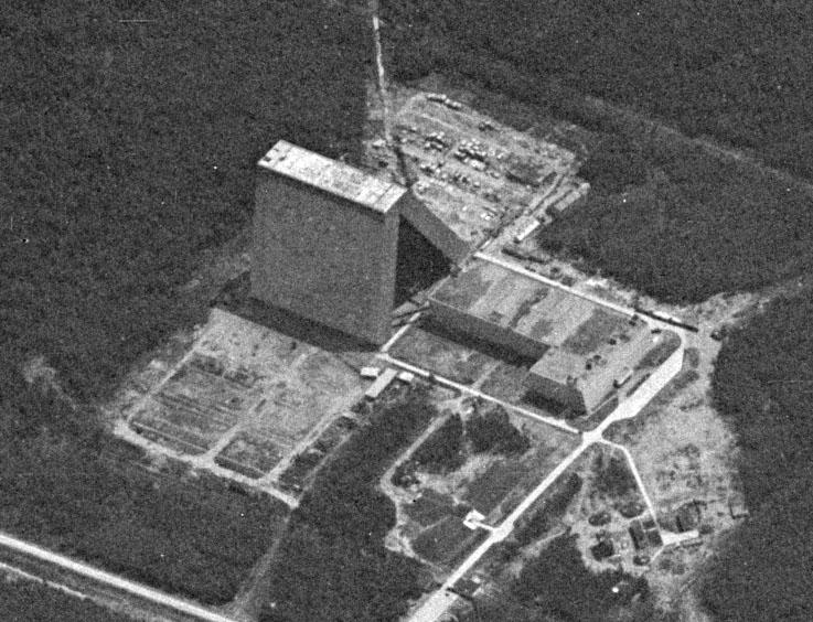 Stacja radarowa Dunaj-3 w Kubince (kod Nato - Dog House) sfotografowana przez amerykańskiego satelitę szpiegowskiego KH-7
