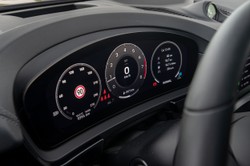 Ceny aut zaskoczą w 2024. Kierowcy zapłacą więcej przez nowe regulacje