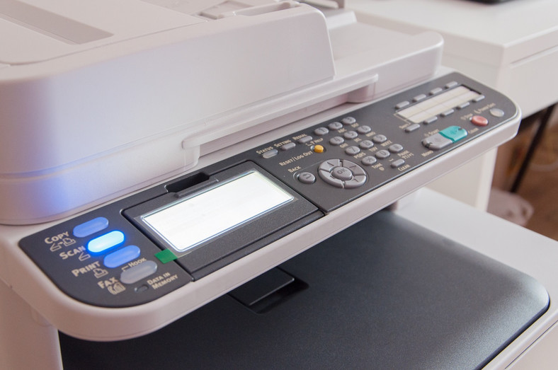 Jaką drukarkę do biura wybrać – test OKI MC363dn
