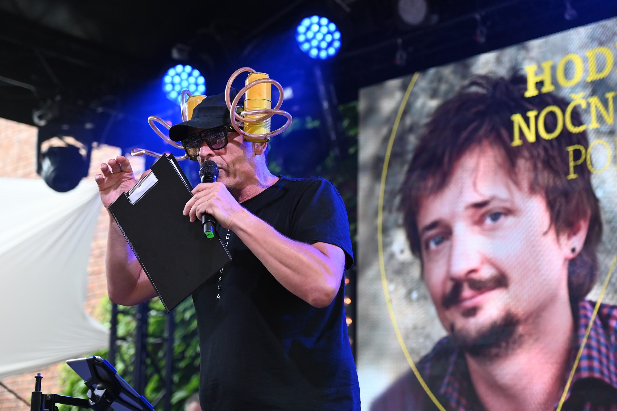 Spomienkový koncert pre Dana Heribana - spevák Branislav Jobus.