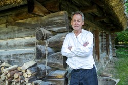 Mirosław Baka jest "byłym katolikiem". "Alians z PiS-em zohydził mi Kościół"