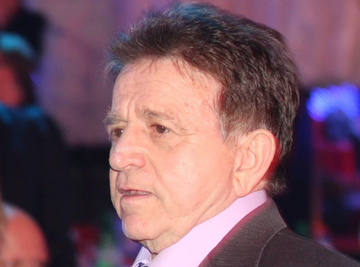 Zahar je u sedmoj deceniji saznao da ima brata, kao i da je to otac poznate pevačice - Nije bio priznat po rođenju