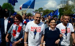 Znamy szczegóły 'Marszu Wolności' KOD-u, PO i Nowoczesnej. Schetyna: Walczymy o wolne wybory