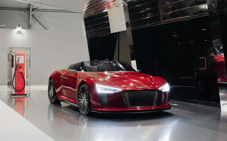 Audi e-tron spyder