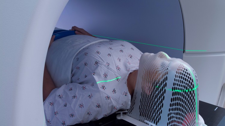 sugárterápia, új eszköz békés megye kórház