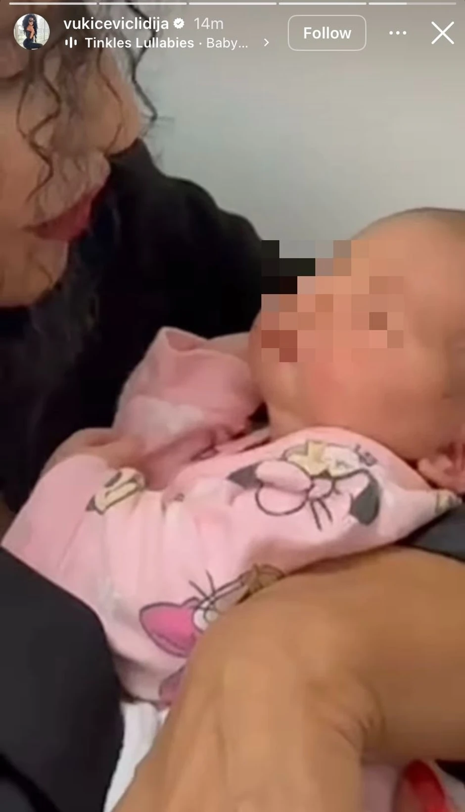 Lidija Vukićević sa unukom