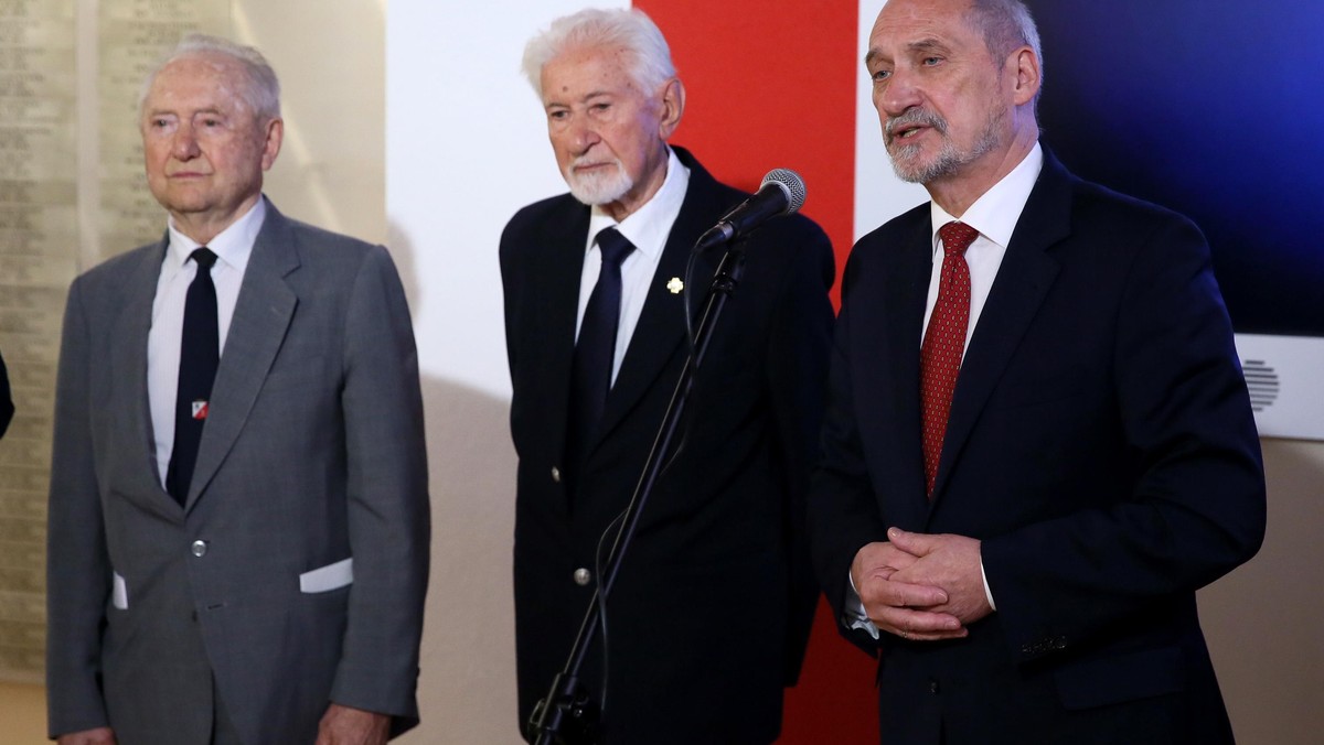 Zbigniew Zaborowski, Leszek Żukowski, Antoni Macierewicz