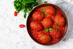 Pyszny, tani i szybki obiad. Podajemy przepis, Ty gotujesz. Dziś gołąbki bez zawijania