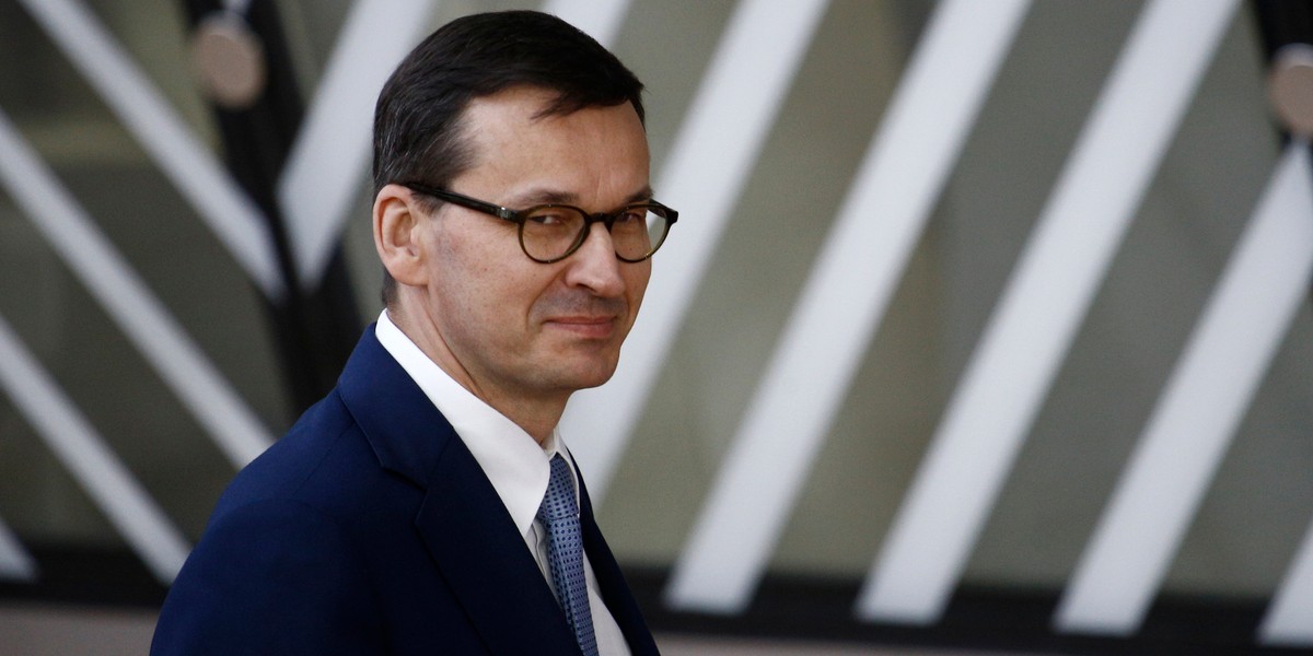 O tym, na co przeznaczane są pieniądze z Funduszu Przeciwdziałania COVID-19, decyduje premier Mateusz Morawiecki, a proces ten odbywa się bez kontroli parlamentarnej.