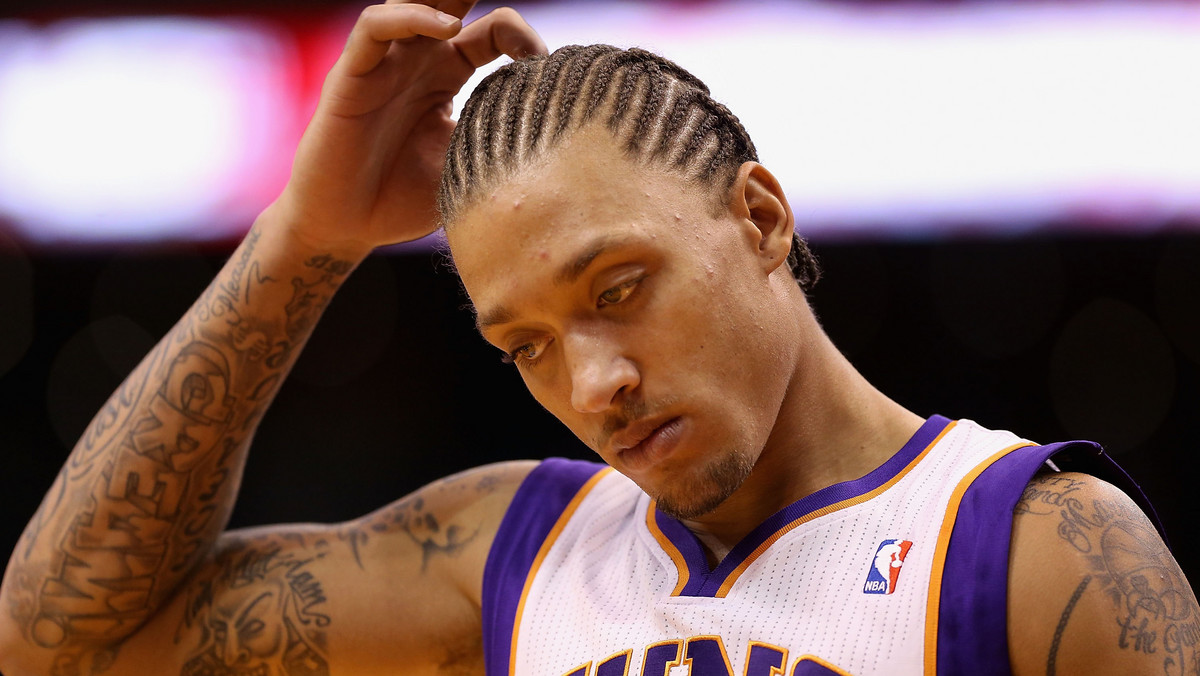 Michael Beasley, zawodnik Phoenix Suns, należy do grona sportowców, którzy nie mają zbyt dobrych stosunków z prawem. Koszykarz po raz kolejny został zatrzymany przez policję, tym razem za posiadanie marihuany.