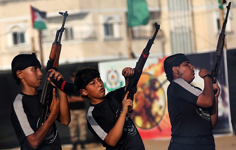 MIDEAST PALESTINIANS MILITARY (Military summer camp in the West Bank)