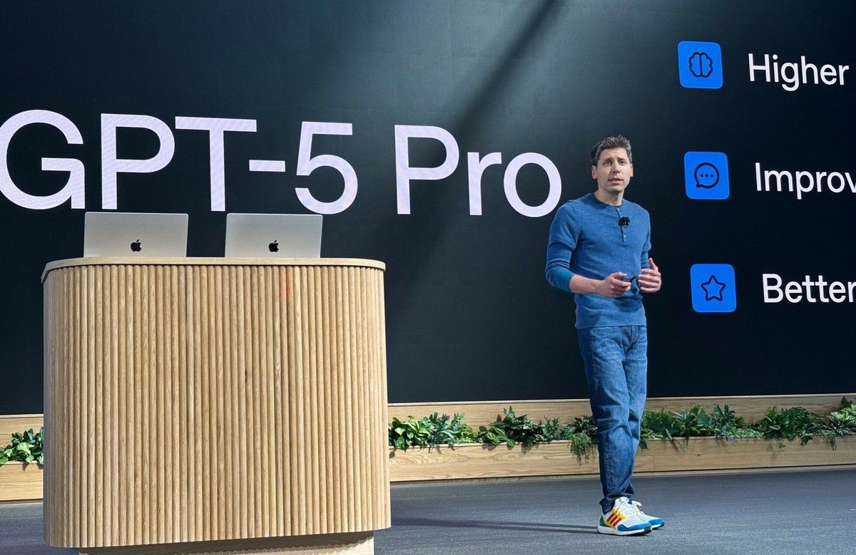 Google dogania w AI twórców ChatGPT. Pionier wygrywa historię, ale może nie wygrać rynku