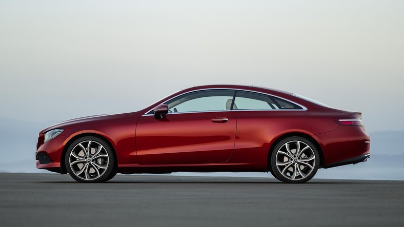 Mercedes E Coupe – stylowy komfort