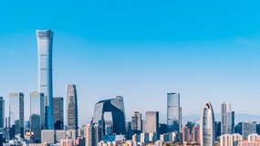 Polacy polecą do Chin bez wizy aż do 2026 roku. Pekin ogłasza wielkie ułatwienia w podróżach