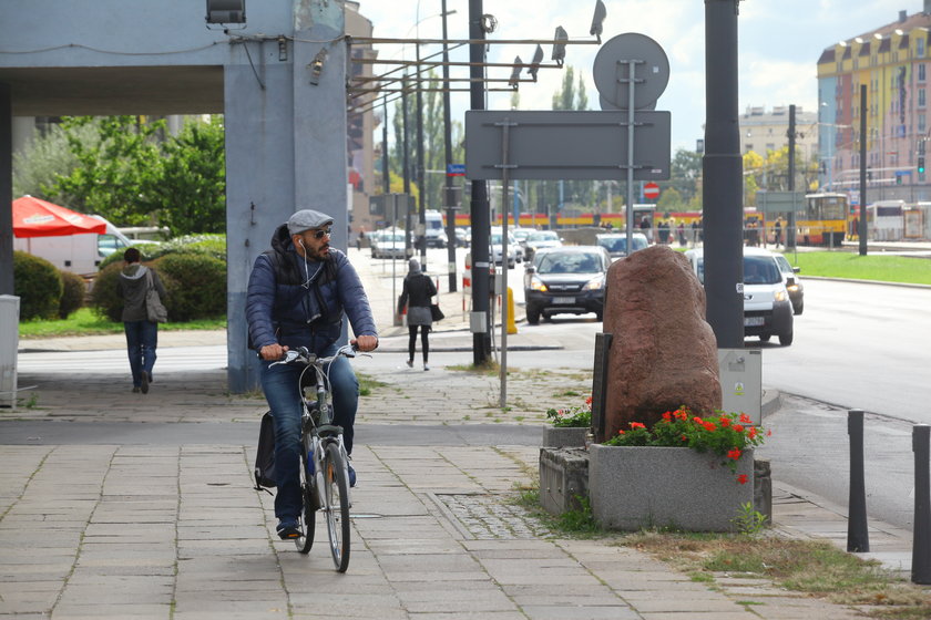 Rowerzyści apelują do dyrektora Zarządu Dróg Miejskich - Chcemy więcej ścieżek rowerowych