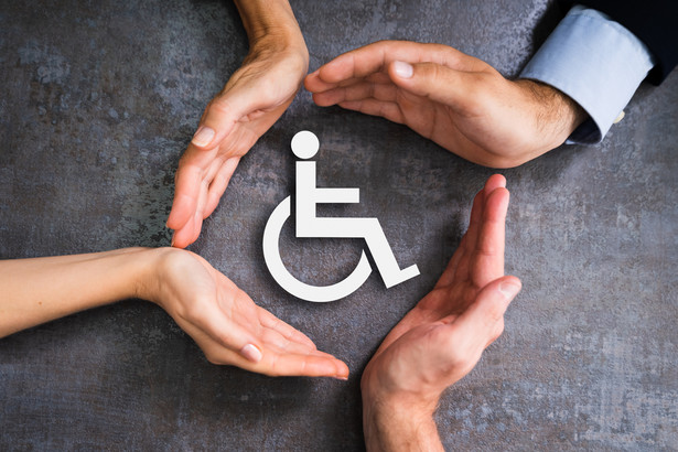 Ponad 18 mln zł. ZUS przyznał pierwsze świadczenia wspierające dla niepełnosprawnych. Jakie są kryteria?