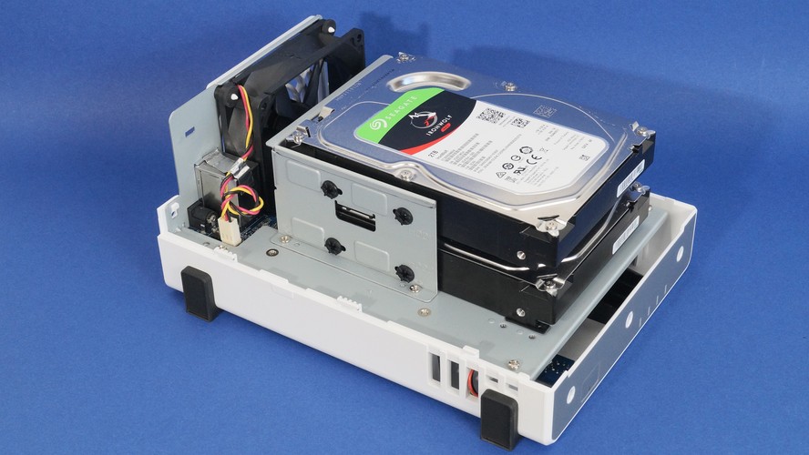 Synology DiskStation DS218j im Test: solides NAS-Komplettpaket | TechStage