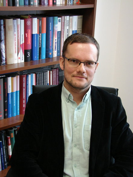 Dr Piotr Brzeziński